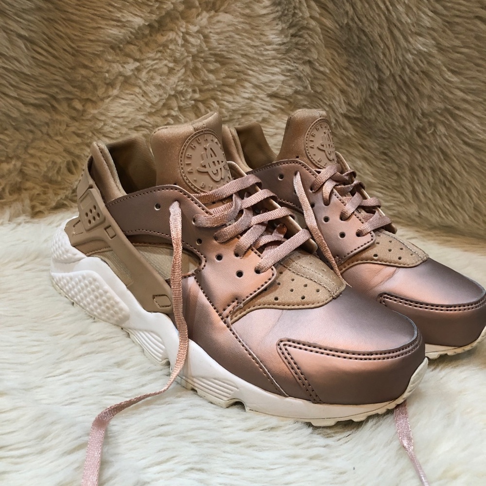 Rose gold Huarache